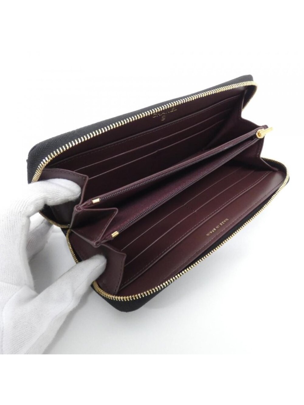 Chanel Timeless Classic Line Wallet - Picture 5 of 5